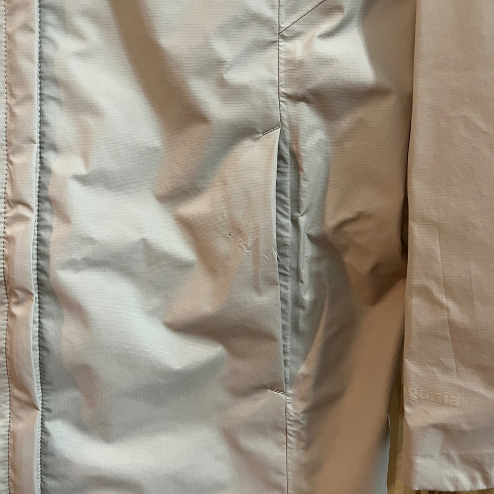 Patagonia Women's Torrentshell 3-Layer City Coat NWT - Picture 8 of 8